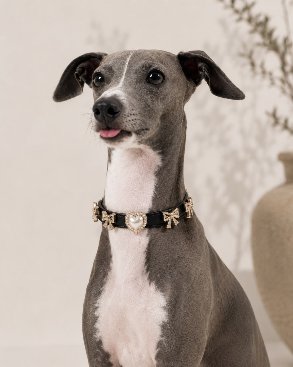Pearl Heart and Bow Collar with pearl-style accents and dressy pet bow